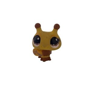 Littlest Pet Shop BEE #1135 - Authentic Hasbro LPS